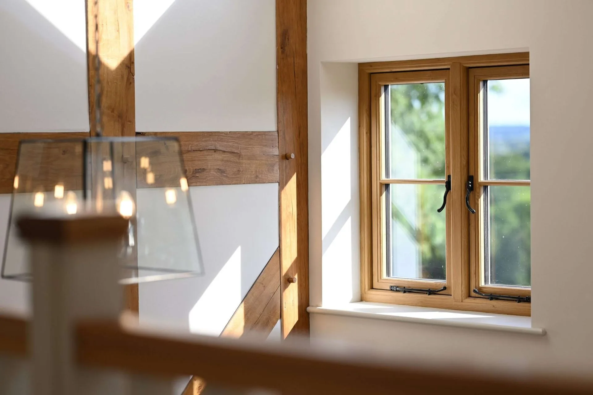 R9 Flush Casement Windows Interior View